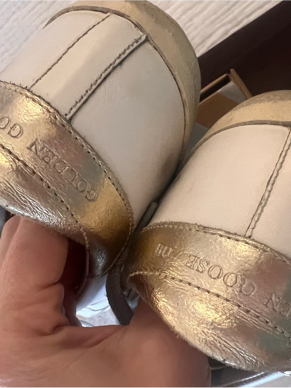 Golden Goose White Leather Sneakers with Gold Glitter Star. Superstar - Picture 5 of 7